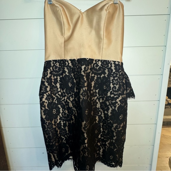 NIOR Strapless cocktail Dress Size 8 Champagne & Black Lace Formal Party dress - Picture 3 of 4